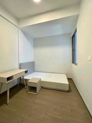 The 2 View Lake Bedrooms are 8.5 million per basic 7 million. Ith Xiang