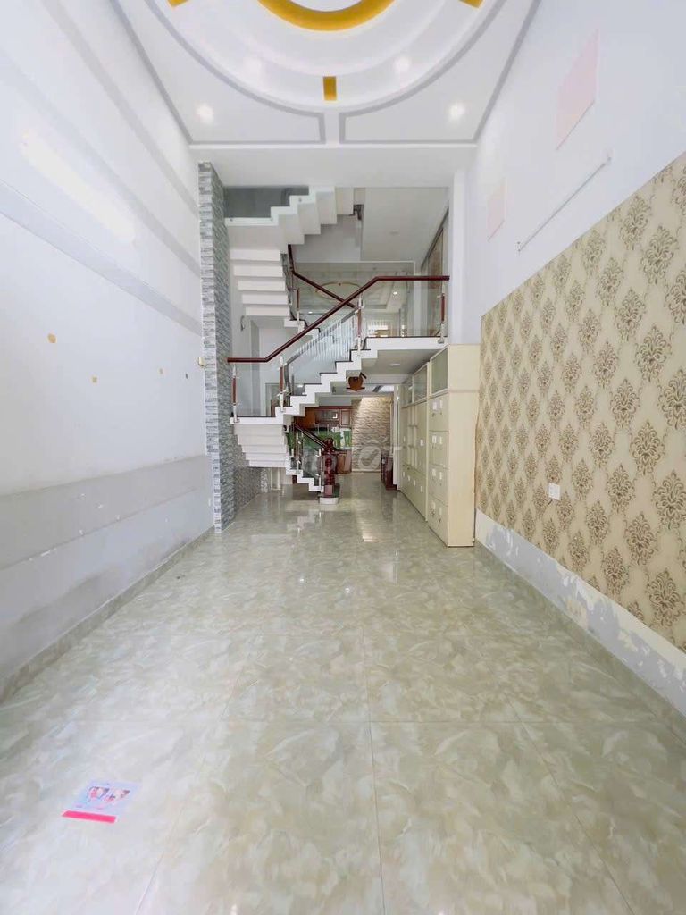 Rent four blocks of the 114/ Phạm Văn Chiêu Gò Vấp 4 bedroom 5 toilets 15 million