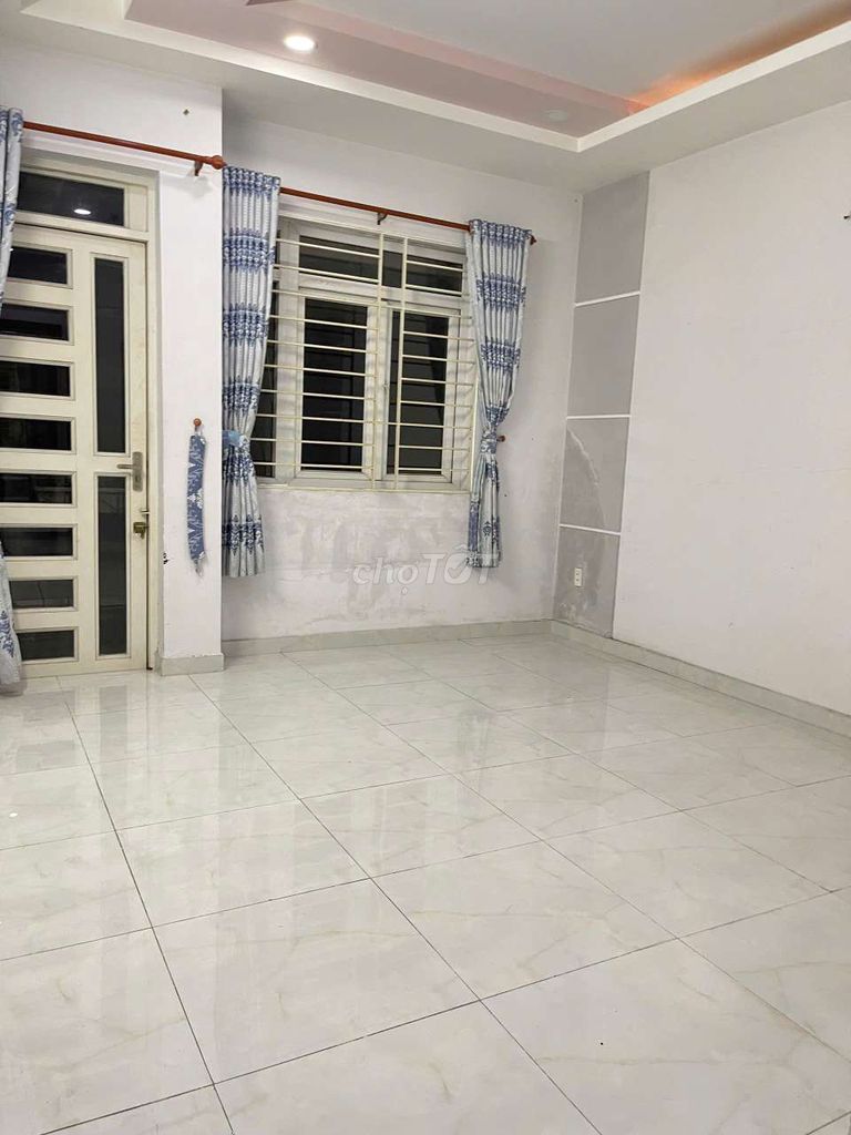 Rent four blocks of the 114/ Phạm Văn Chiêu Gò Vấp 4 bedroom 5 toilets 15 million