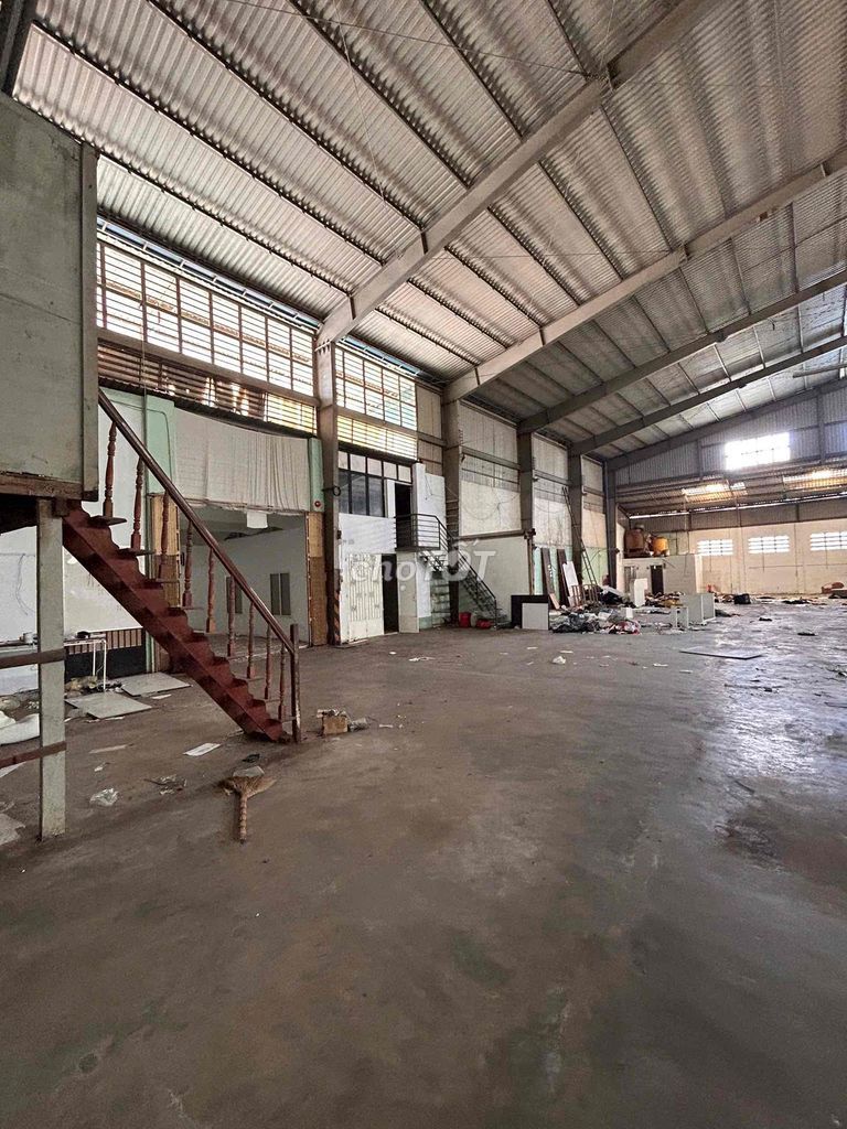 We've got 190 feet of warehouse.