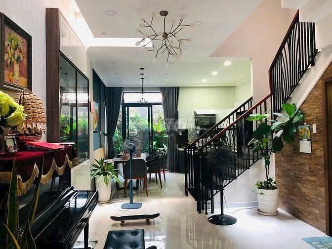 Phan Xích Long,770 7 Phú Nhuận 015 x20 M 0110 1 MM 3rd floor 0138 million a month