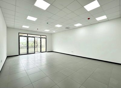 Rent the house twice. 38 B. Nguyễn Văn Trỗi.