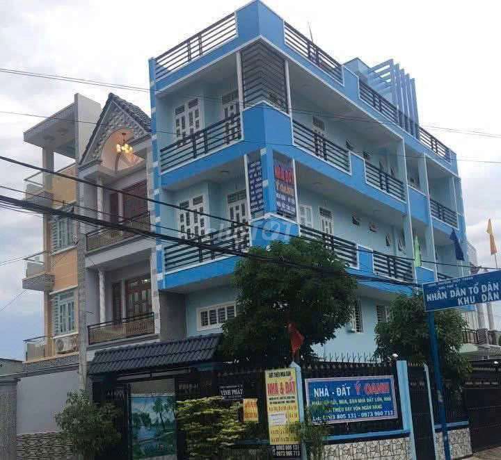 Rent a two-way corner just in the same place.