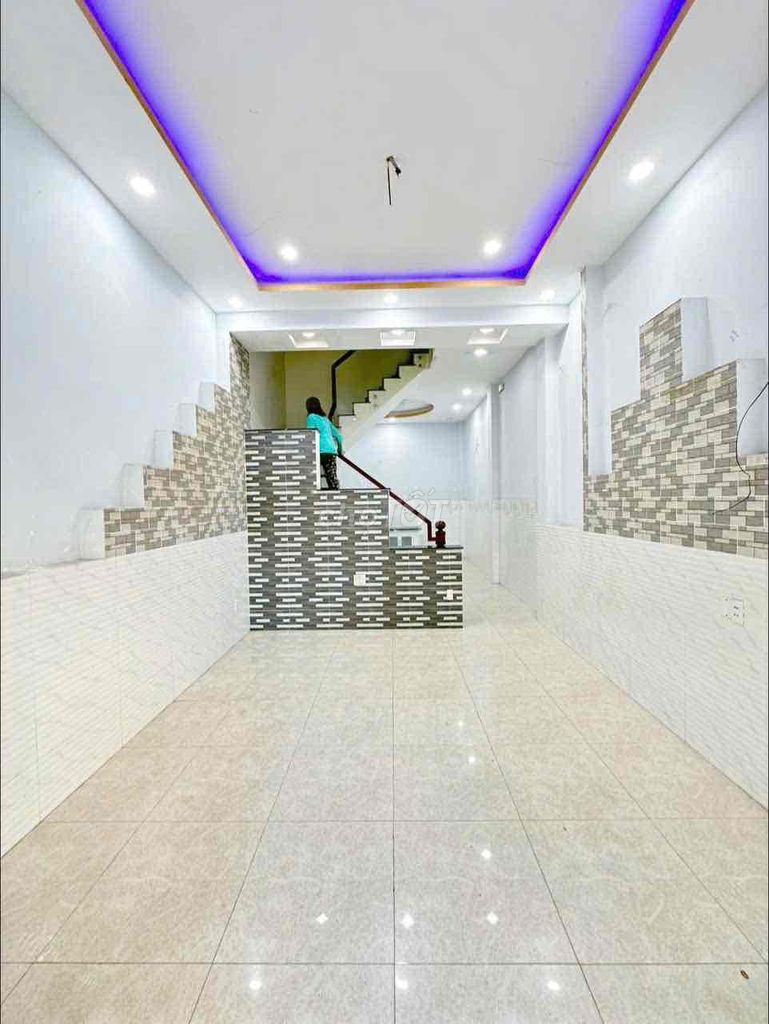 11 million - 3 floors - 4 bedroom - car alley - Hương Lộ 2, Bình Tân