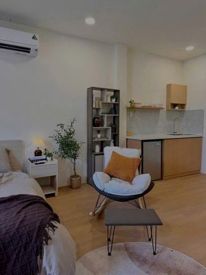 filler - nice, quiet, comfortable apartment