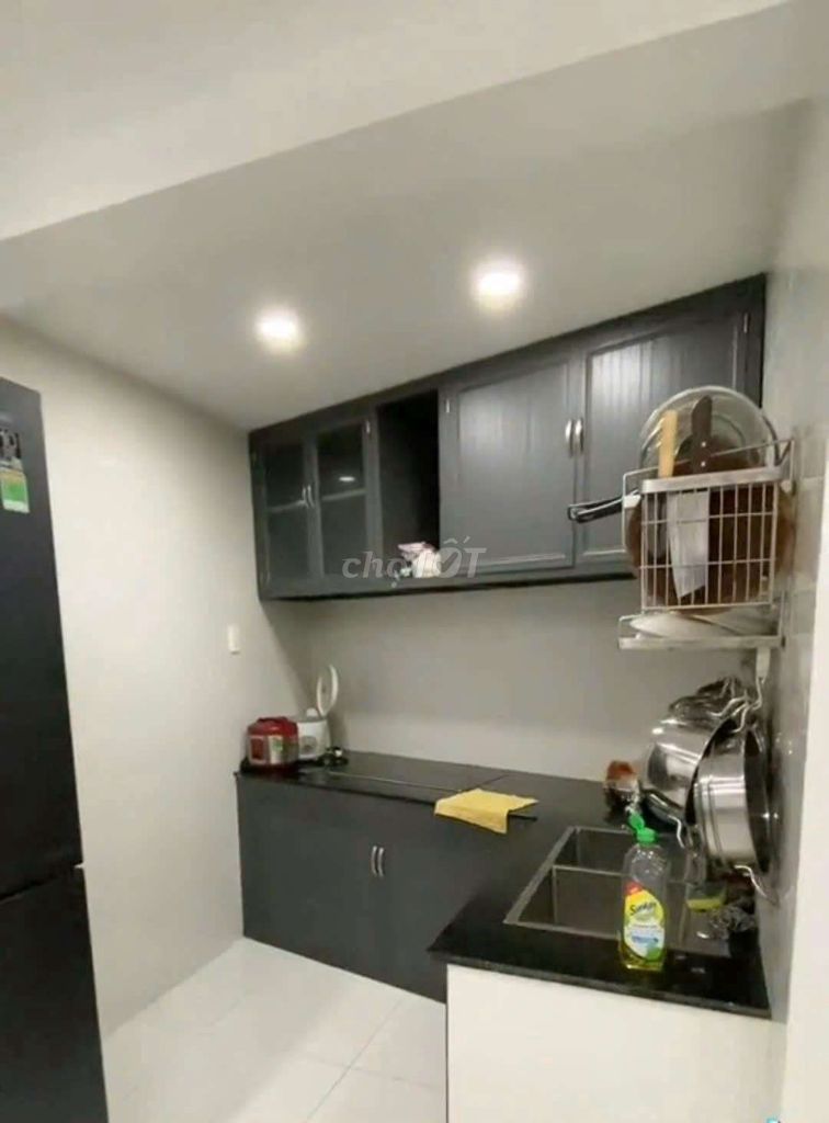 Rent a 1 st floor - 192 Phú Thọ Hòa, Tân Phú - 12 million.