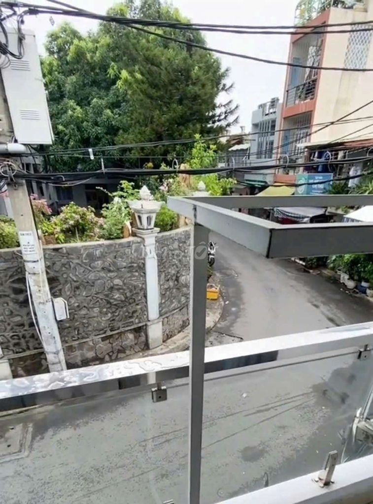 Rent a 1 st floor - 192 Phú Thọ Hòa, Tân Phú - 12 million.