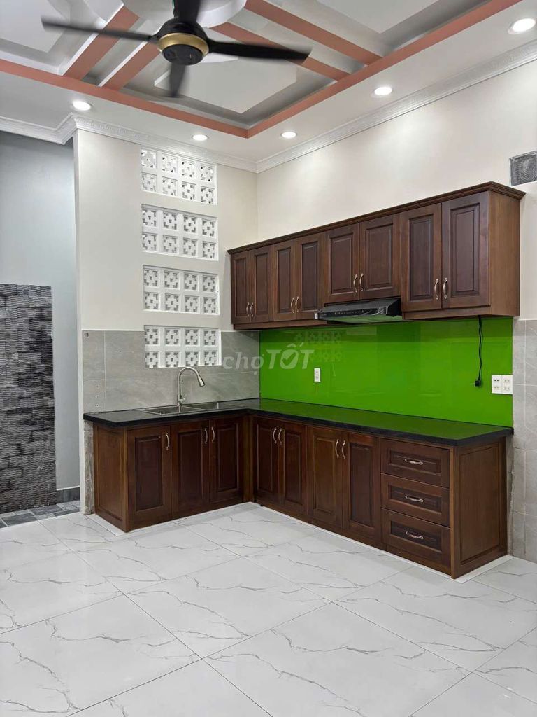 3 floors up the roof 6 bedroom 6 Phú Thuận toilets