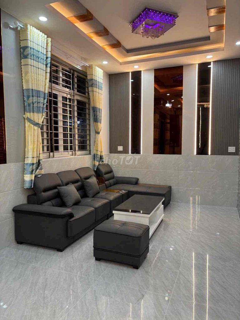 Hall 47 Bình Thành - 4 rooms 11 million a month.
