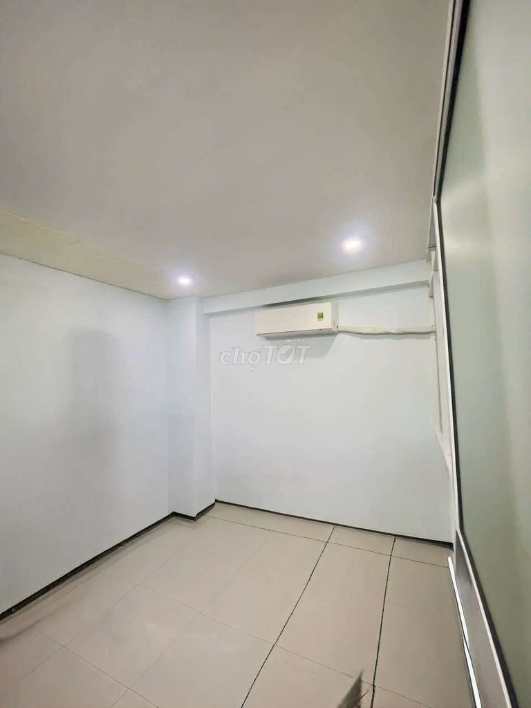 Ground floor three bedrooms near Lâm Văn Bền.