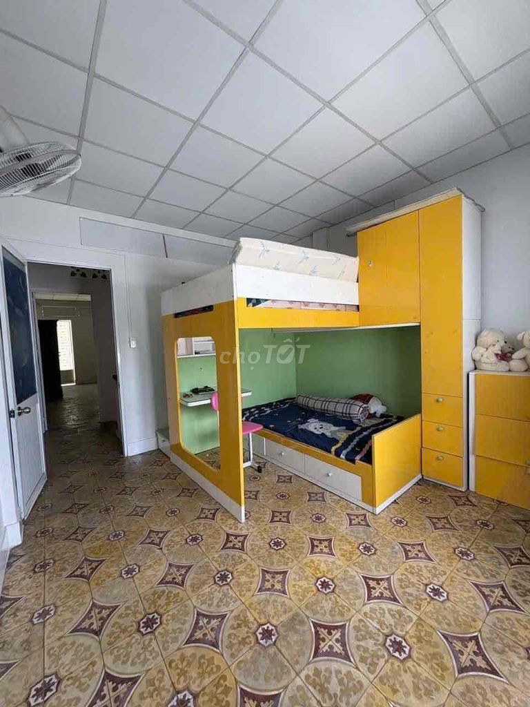 Rent Âu Cơ 4 x14 1. 1st floor 1st floor 2 bedroom 2 toilets clean clean clean clean