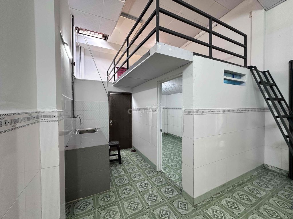 Rent in District 11