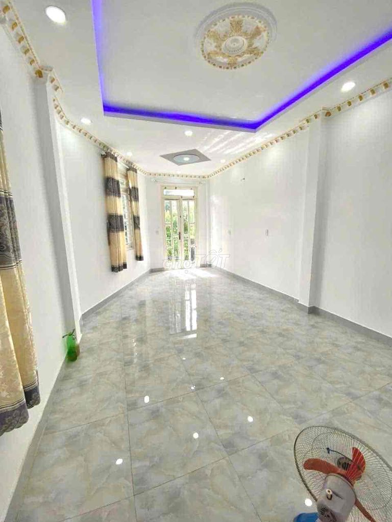 Nice 4 x 18 m 1st floor (2 bedroom 2 toilet) Chiến Lược. Tân Tạo. bt