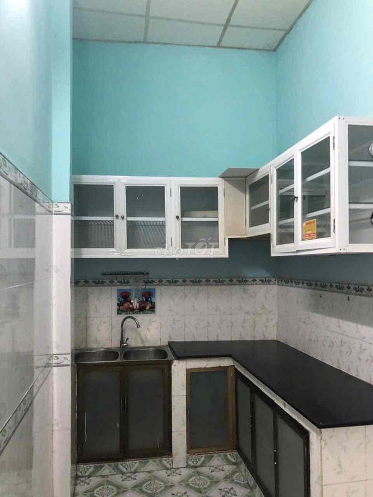 Let's rent out the original house. Two bedrooms. Nguyễn Văn Nghi-7Gò Vấp toilet.
