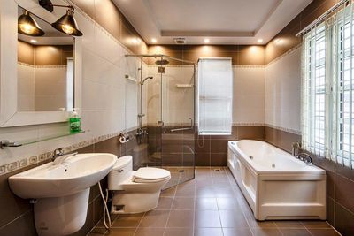Rent a two-sided mansion, Trần Văn Sắc area 1,500 M2, District 2.