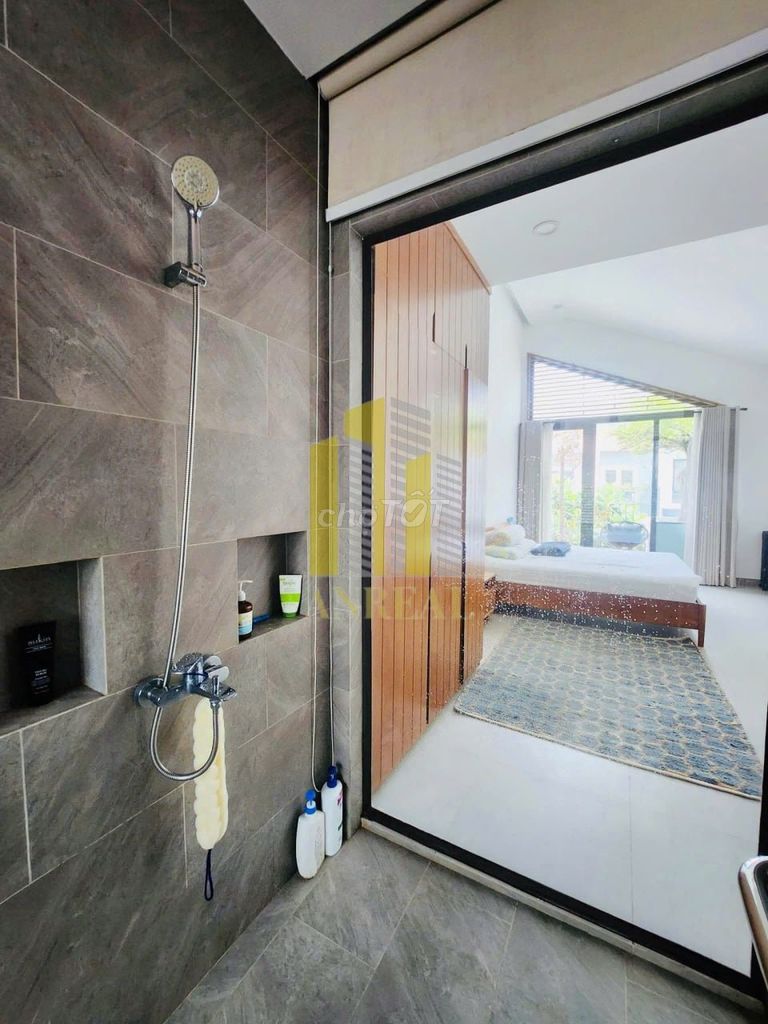 Renting villa pool in Thảo Điền - 70 million.