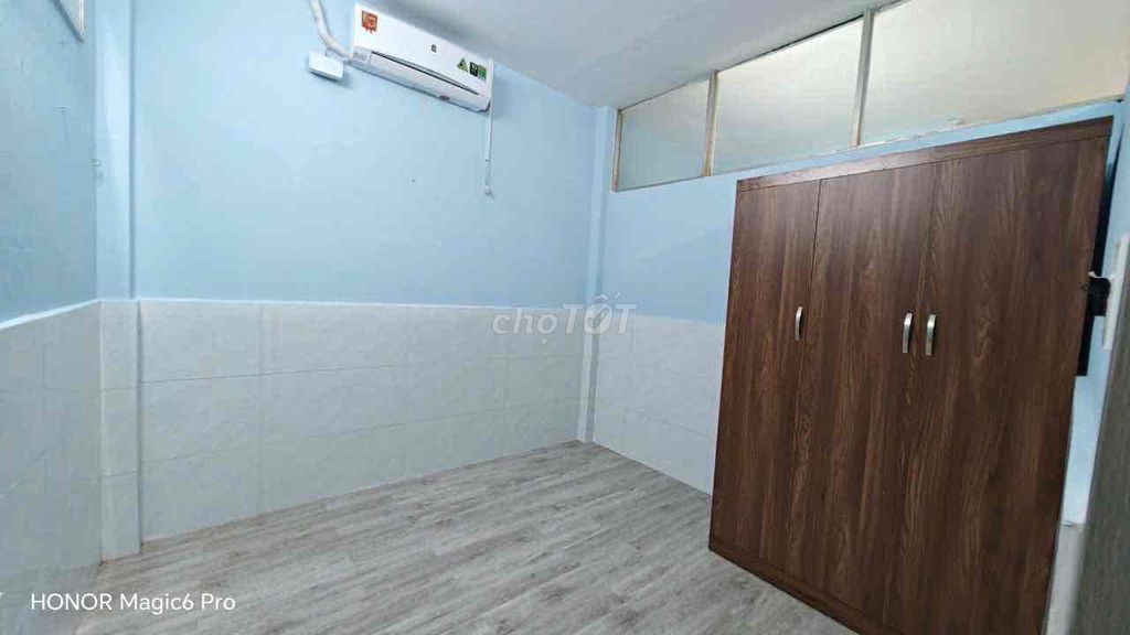 It's for the Bà Điểm house. It's got interior.
