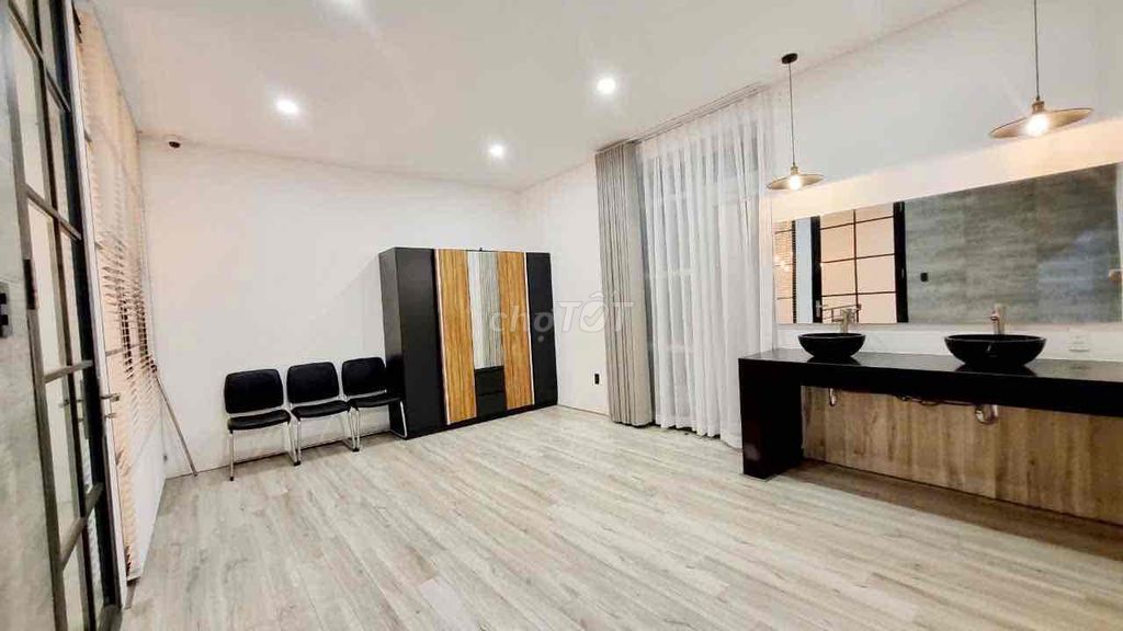 villa 150 M2 10 x 15 4 bedroom full of parkalverside plb