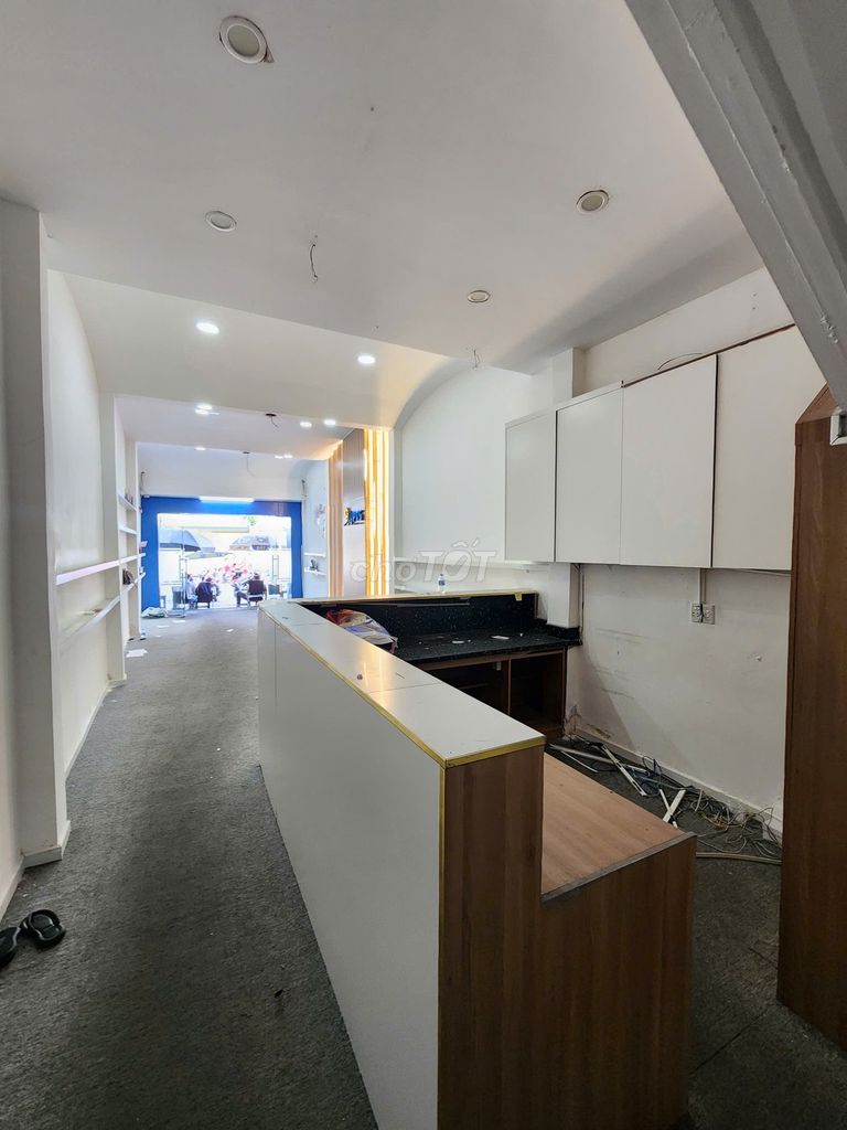 5 x-price-- 1 Mạc Đĩnh Chi house, 1 - area 4 x 20 meters, 4 stories, 7 bedrooms.