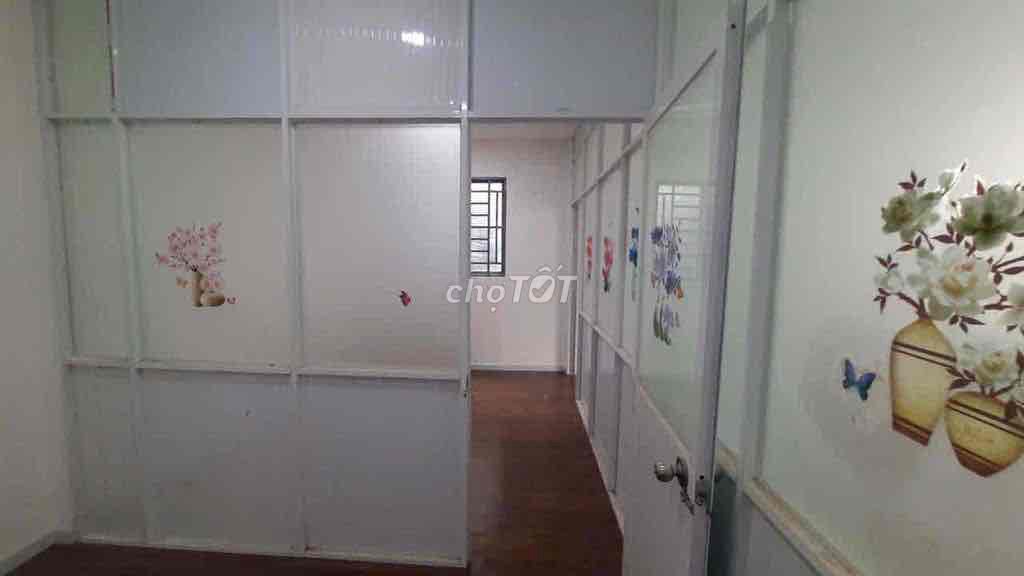 ground floor 1 2 bedroom, Bà Hạt District 10 near the front of the road