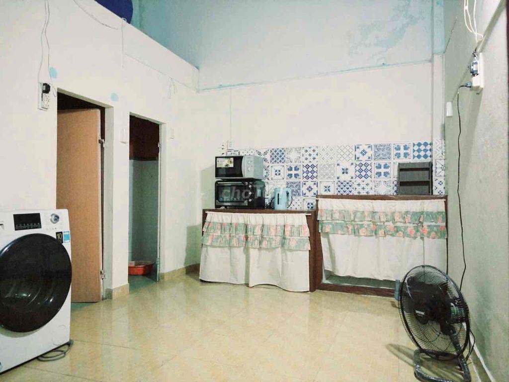 4 x 20 mm with a ligature (2 bedroom 2 toilets) 8 meters through Tây Sơn. Tân Phú