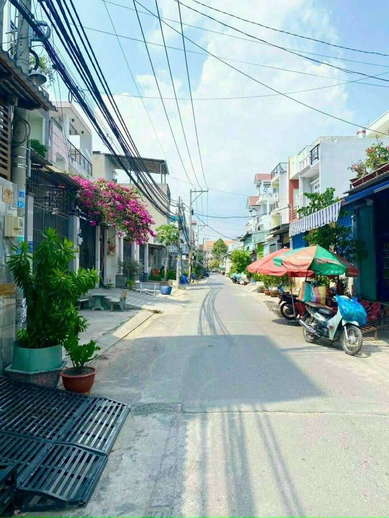 1st floor (4 X19) 2 bedroom 2 chiến lược alley toilet