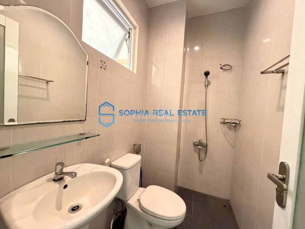 Hot! Nice house - space open 3 4 floors match at +730 studio