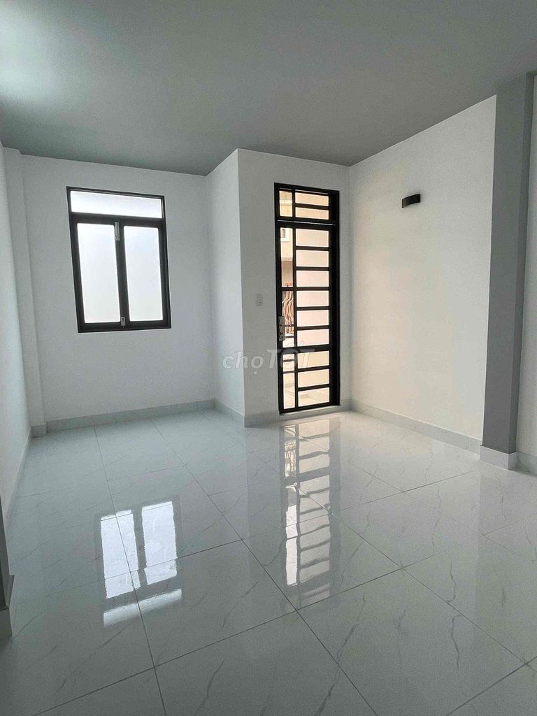 Rent a nice new house. 68 Thái Phiên-7.2 District 11