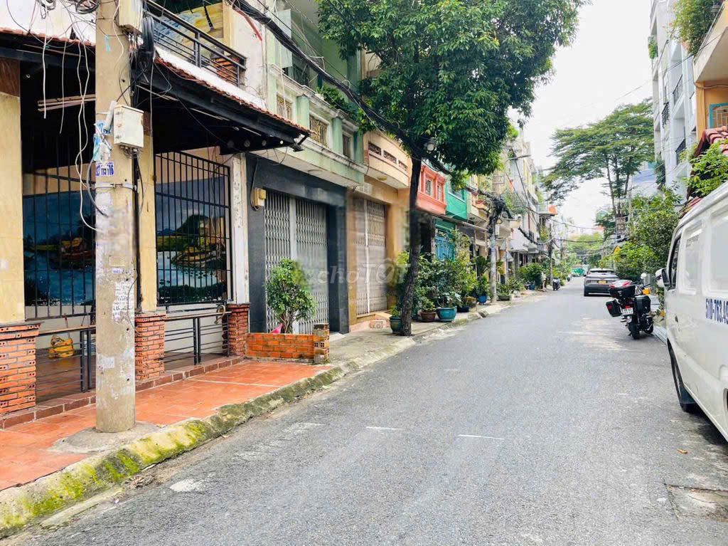 Rent a corner two Tân Sơn Nhì street, Tân Phú.