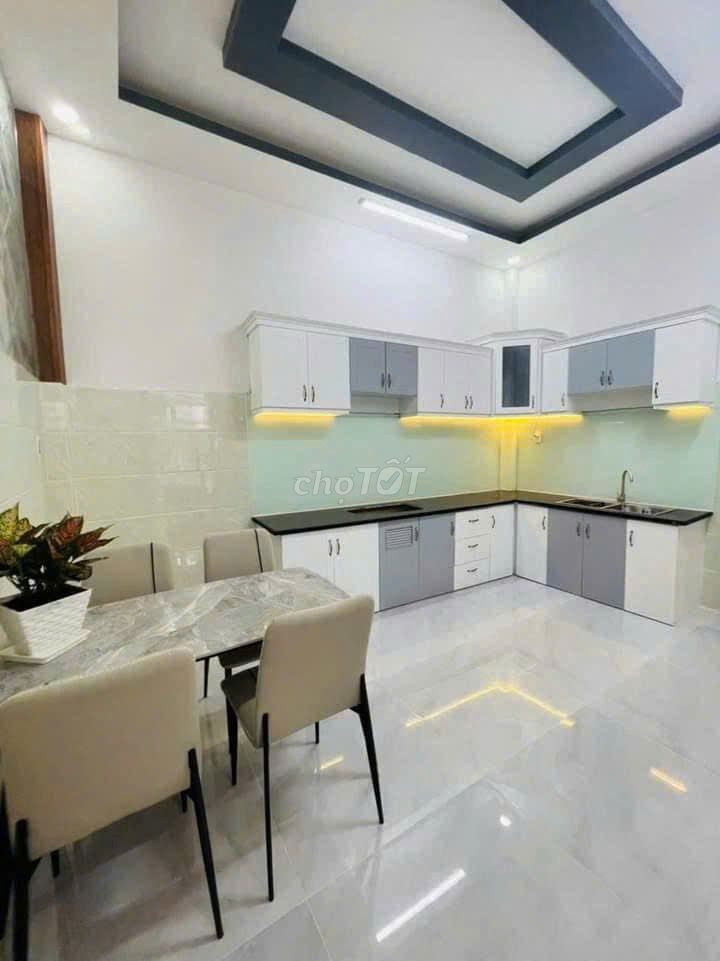 Need to rent a 133-3-11 A Khuông Việt P.Phú Trung Q.Tân Phú.