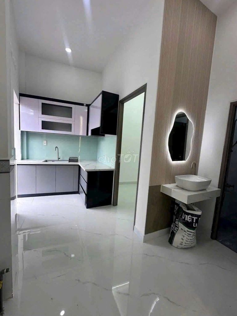 The new place is 100%. Two rooms per room.