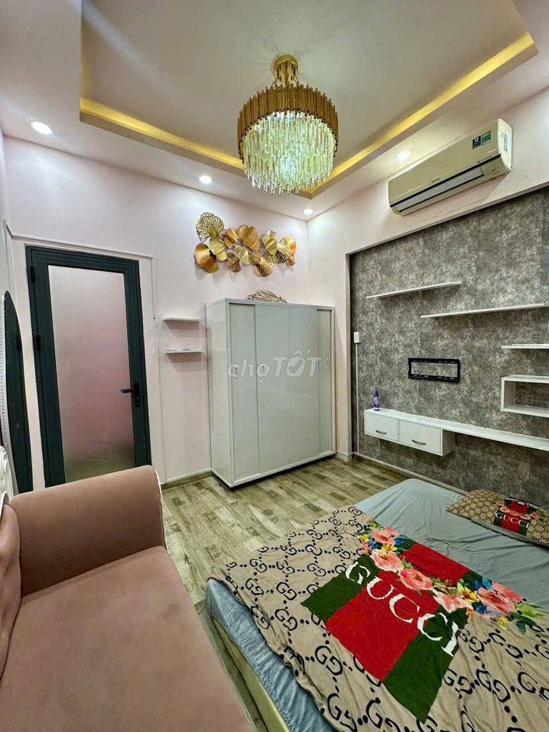 Renting Trần Quang Khải Alley, P. Tân Định.