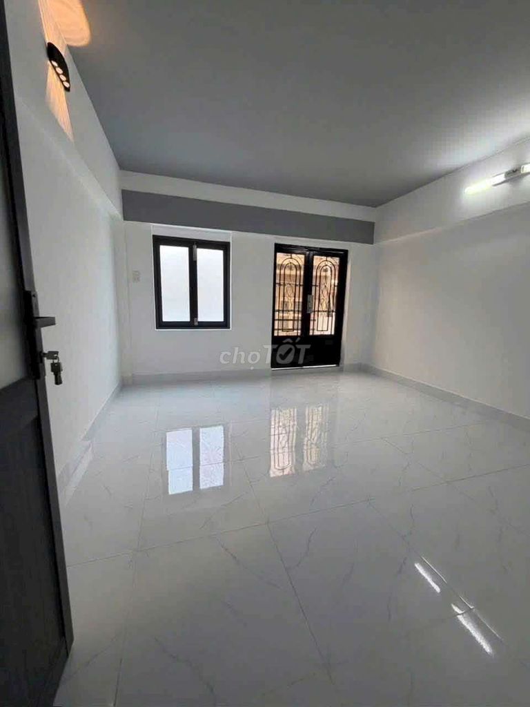 New house is 100% four rooms.