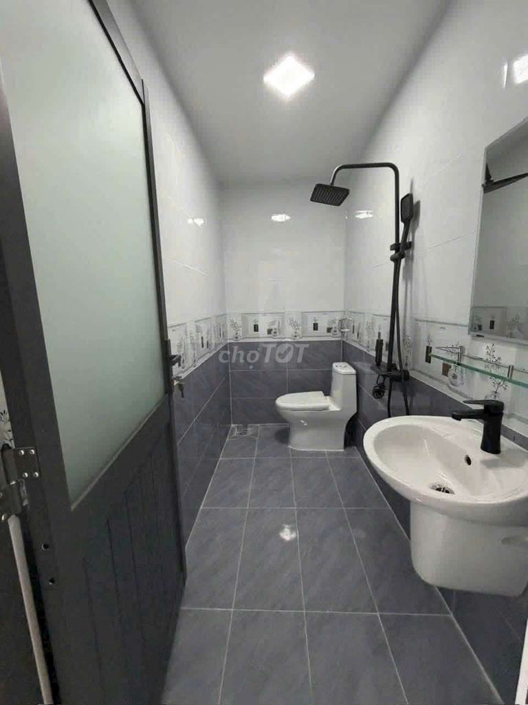 New house is 100% four rooms.