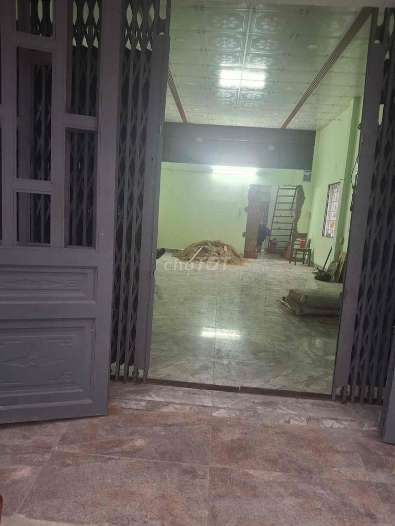 Bà Điểm clean renter (6 x23) Oto Road