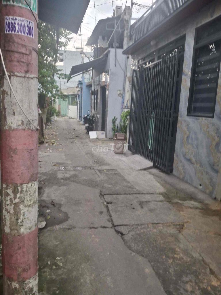 Bà Điểm clean renter (6 x23) Oto Road