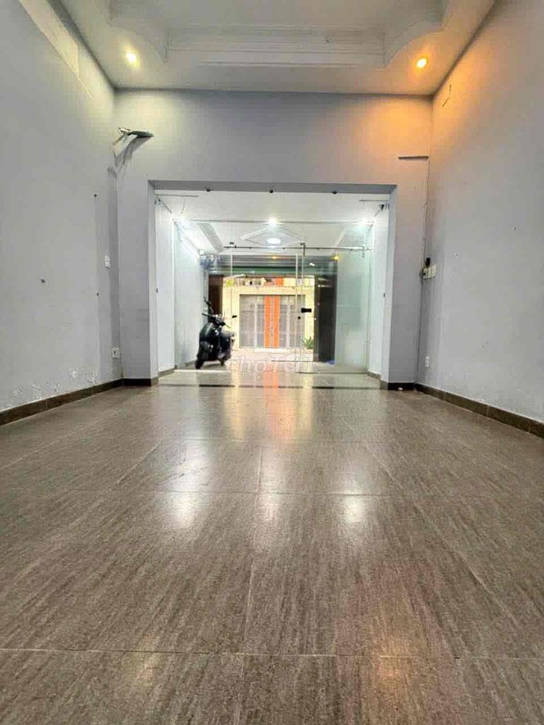 Renting a Quang Trung out of 8 Gò Vấp district.