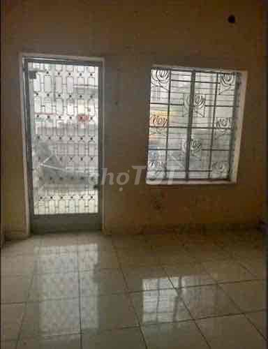 Six bedrooms, five toilets, four x16 meters, Trường Chinh, 204 12, Tân Bình