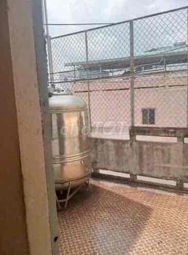 Six bedrooms, five toilets, four x16 meters, Trường Chinh, 204 12, Tân Bình