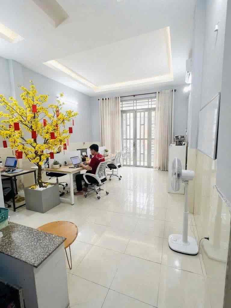 Renting số 9 Linh Tây Thủ Đức