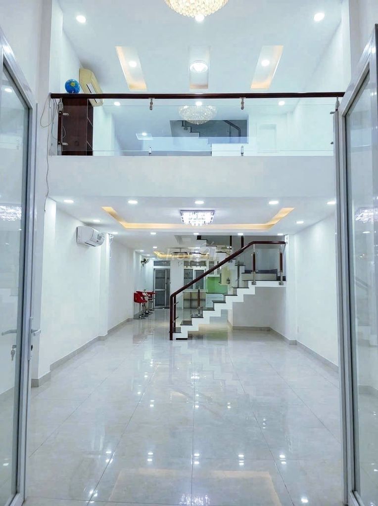 Rent a nice four-story Nguyễn Thị Kiểu p street. Tân Thới Hiệp District 12