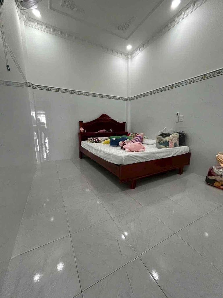 The house has Hẻm 360 Phạm Hữu Lầu interior.