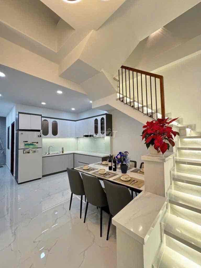 Nice new home hiding out in the alley 231 Trương Thị Hoa P. Tân Thới Hiệp District 12