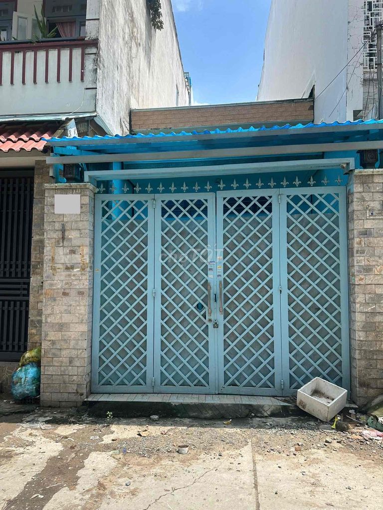 Rended 8 million, 2 D connected long,An Lạc, Bình Tân, 4 meters*18 meters, 3 bedrooms, near school