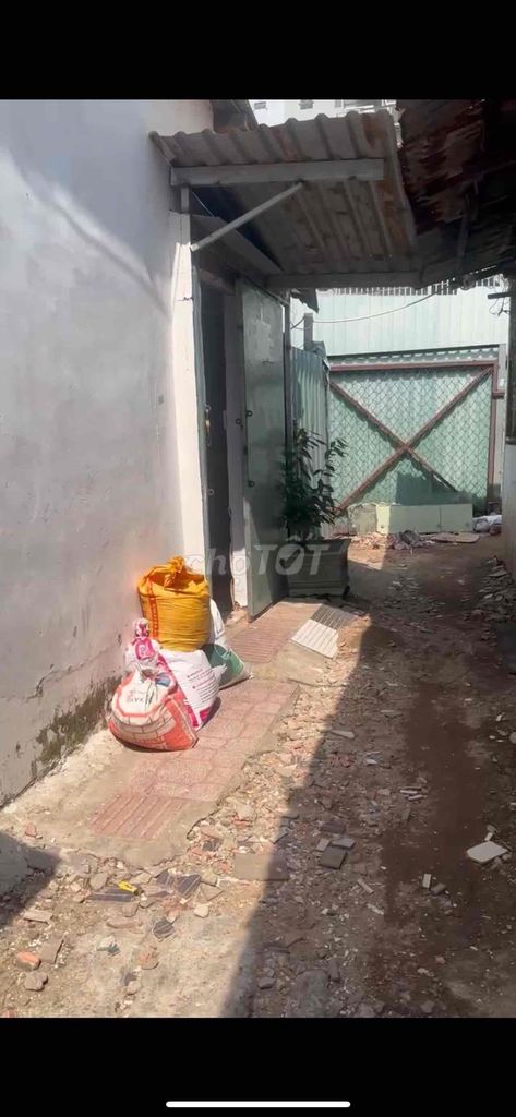Rented Hậu Giang, 20 meters, 1 toilet, 2.7 million, clean.