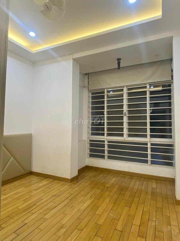4 suite 4 x 12 Nghĩa Phát