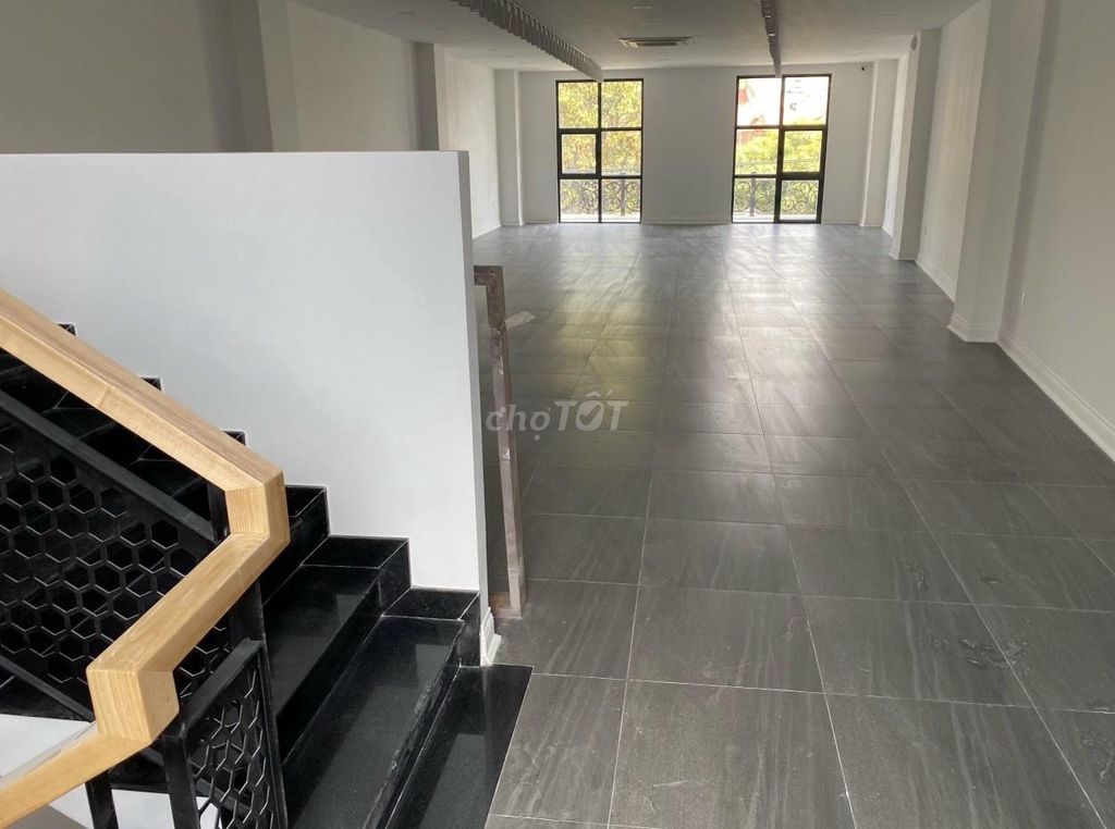Republic - 207 12, Tân Bình 01:5 x23 M 011 vault plus 4 floors (5 million) a month