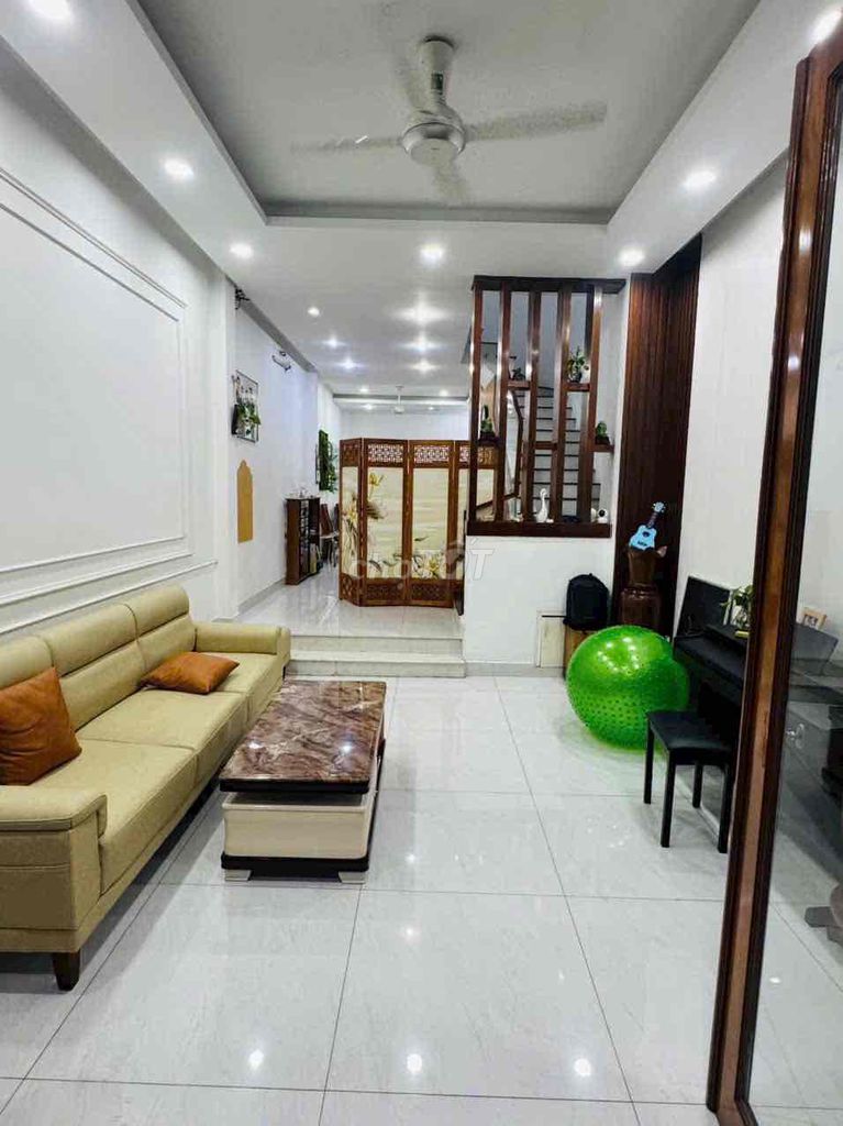 Rent Street Street. Phan Huy Ích Gò Vấp