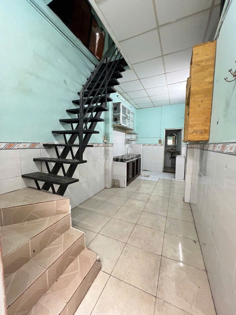 Rent the Clean House 343 Tô Hiến Thành. Seven million.