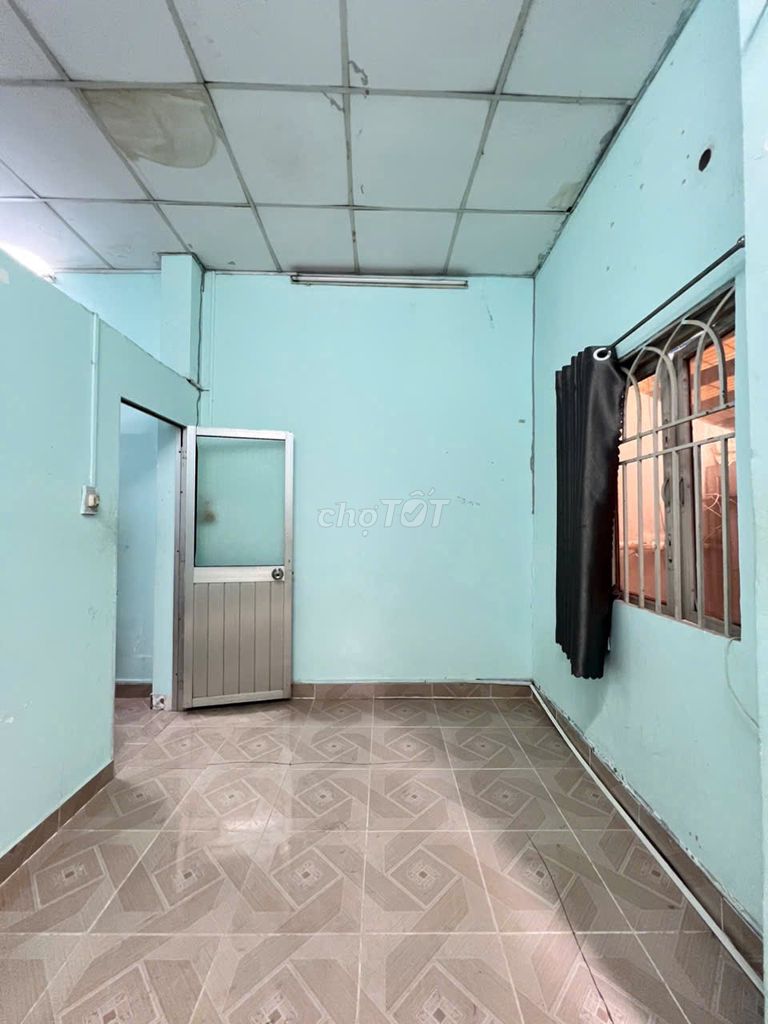 Rent the Clean House 343 Tô Hiến Thành. Seven million.